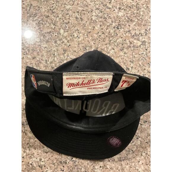 Mitchell‎ & Ness Brooklyn Fitted Hat - Picture 10 of 12